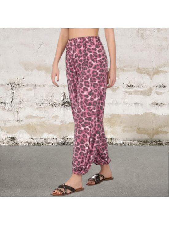 Zenana Outfitters Pants - ZENANA NWT Leopard Split Side Pants Size 1X